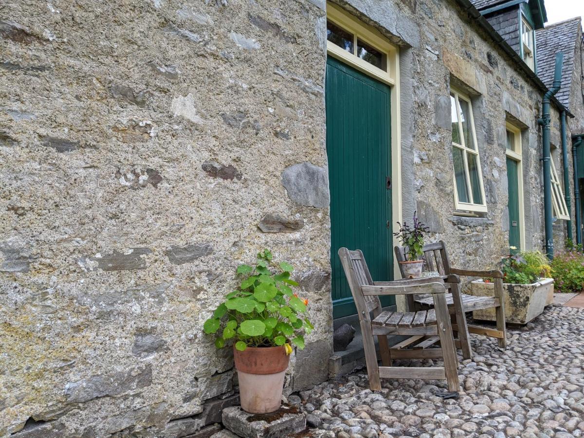 Stable Cottage, Crannachcottages Garve Extérieur photo